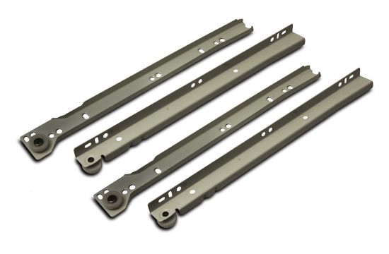 Afbeeldingen van Ladegeleider staal wit gelakt 550MM