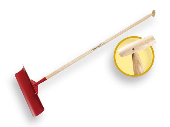 Afbeeldingen van FISKARS Sneeuwschuiver 50CM breed met essen steel 130CM