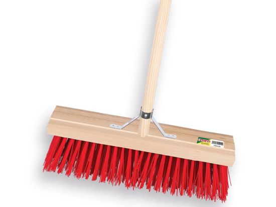 Afbeeldingen van SOLIDE Bezem PPN 41CM met IKAPÉ steel en stokhouder 150X2,8CM