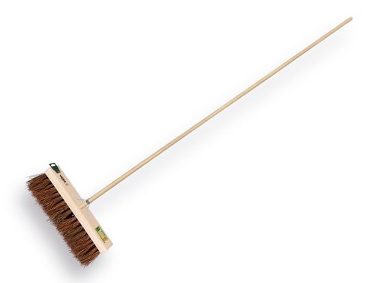 Afbeeldingen van Stadsbezem 41B met stokhouder en TAUARI steel 150X2,8CM