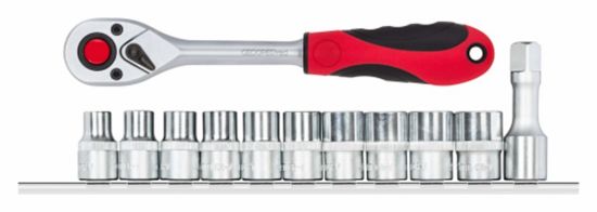 Afbeeldingen van Dopsleutelset 1/2" 6kt 12-dlg op rail