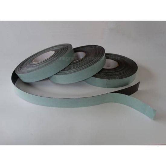 Afbeeldingen van Magneetband zelfklevend 25MM 10M